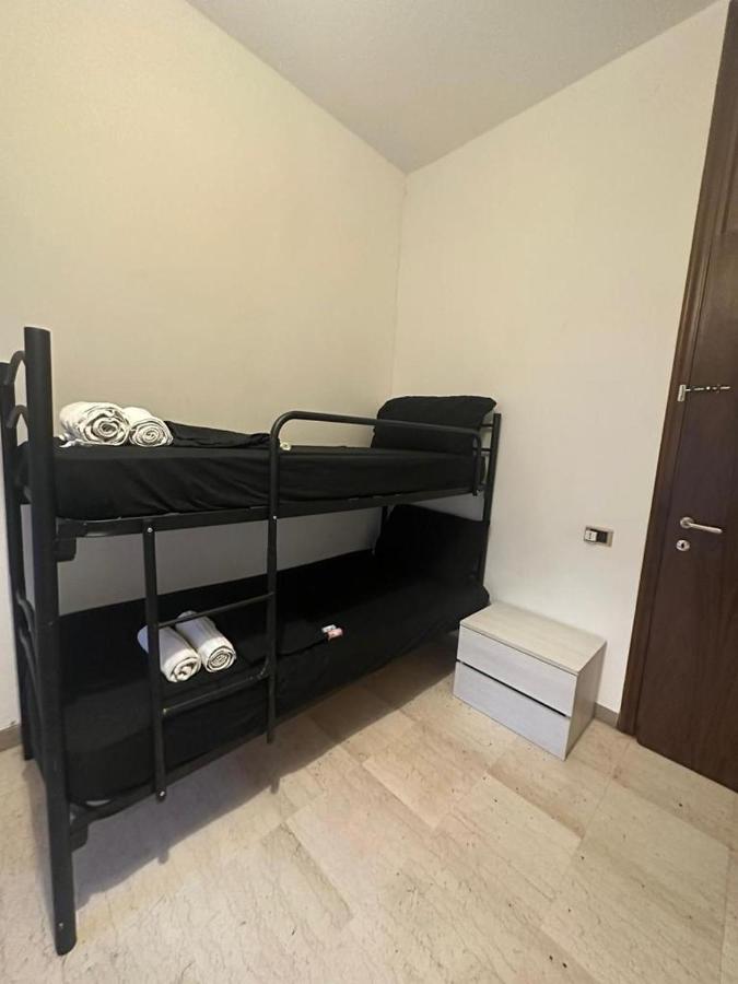 Euro House Hostel Modena Bagian luar foto